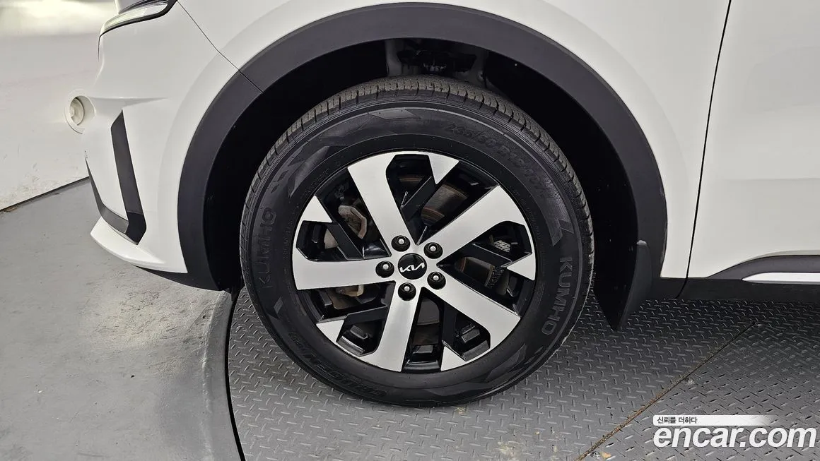 Kia Sorento 2023 из KR, фото 5