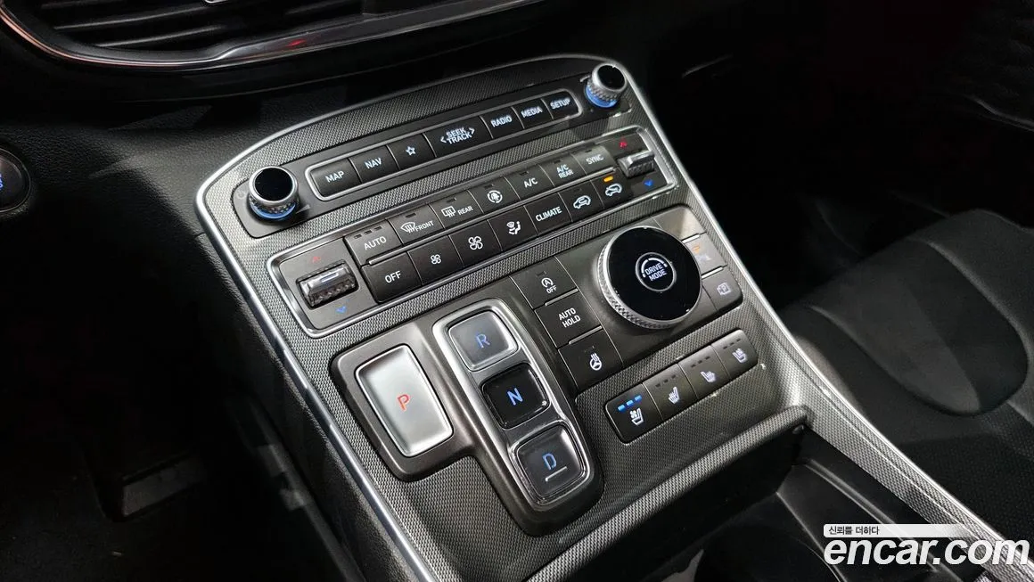 Hyundai Santafe — фото 9