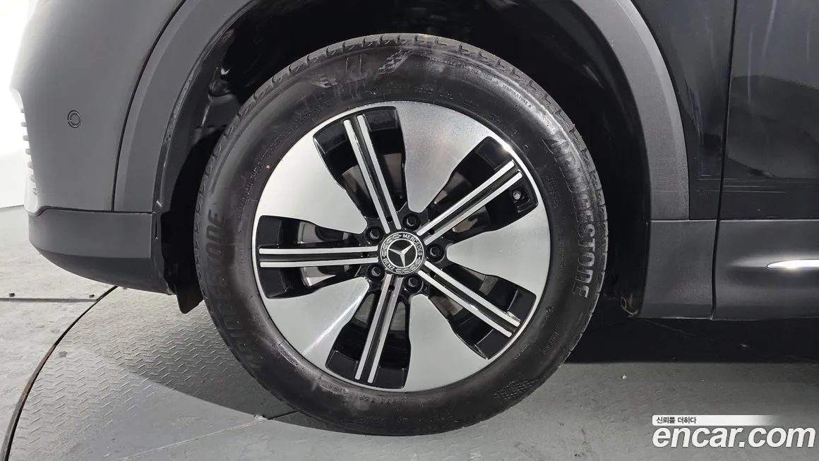 Mercedes-Benz EQB 2024 из KR, фото 5