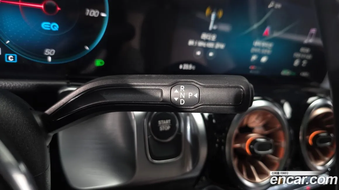 Mercedes-Benz EQB 2024 из KR, фото 9