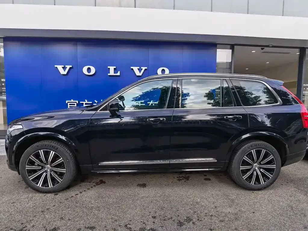 Volvo XC90 — фото 3