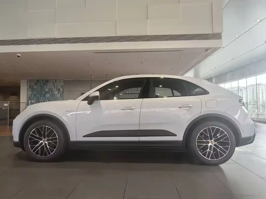 Porsche Macan EV — фото 2