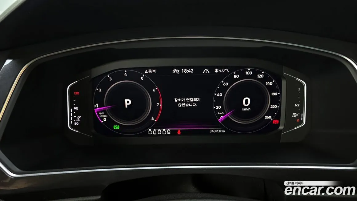 Volkswagen Tiguan — фото 8