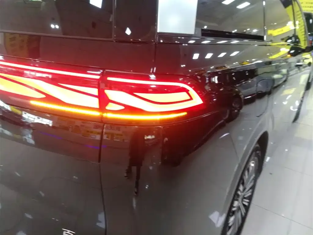 BYD Xia 2025 из CN, фото 8