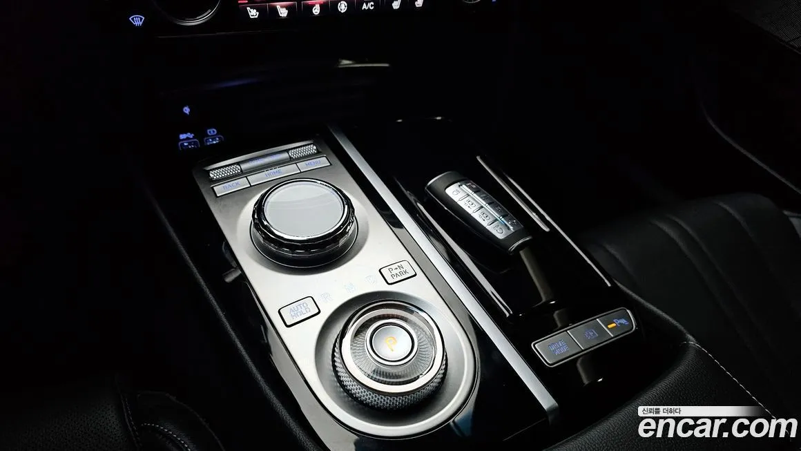 Genesis G80 — фото 9
