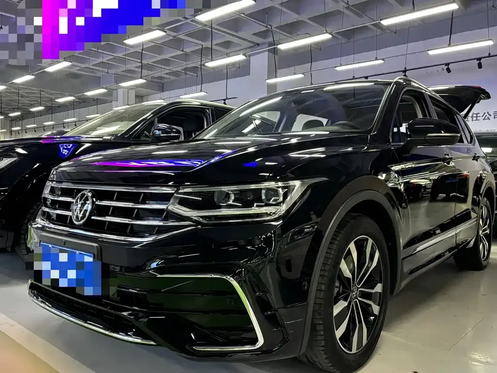 Volkswagen Tiguan L 2022 из CN, фото 1