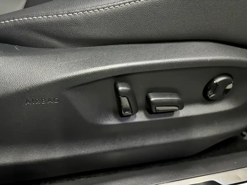 Volkswagen Tiguan L 2022 из CN, фото 10