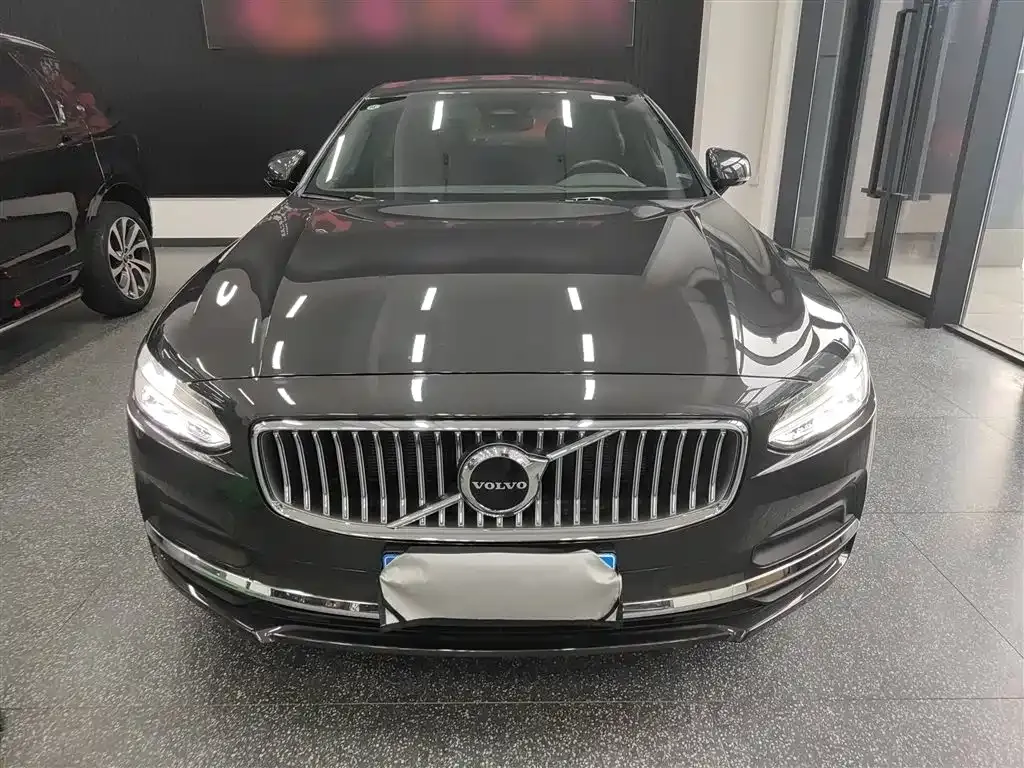 Volvo S90 — фото 3