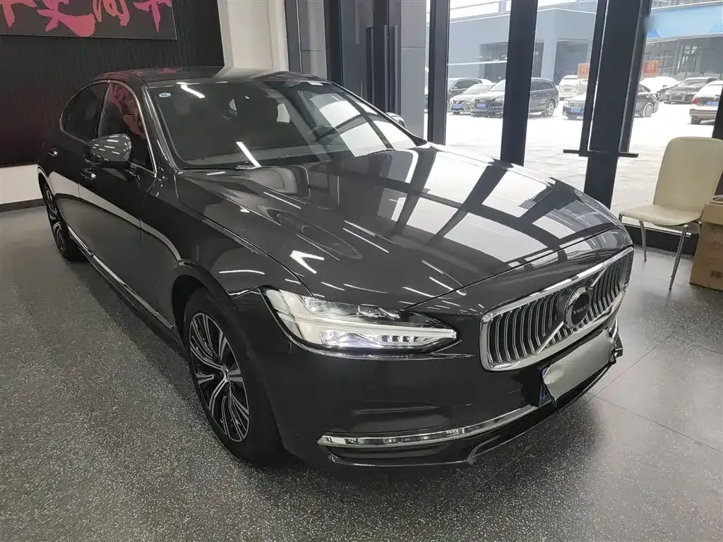Volvo S90 — фото 4