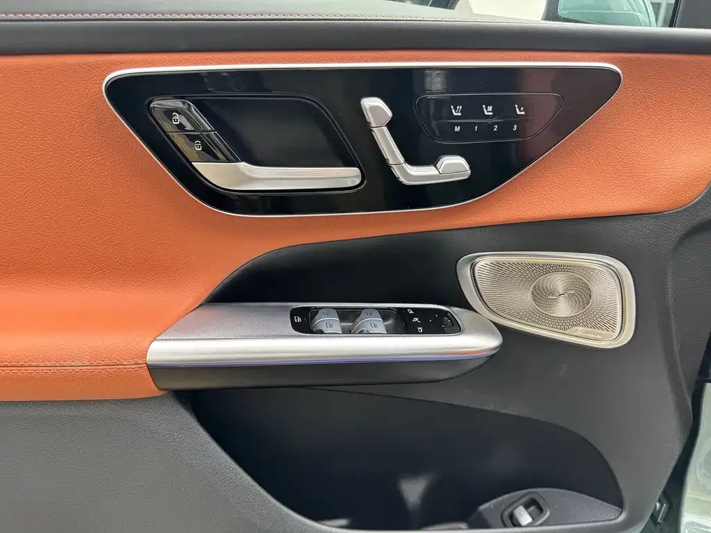 Mercedes-Benz GLC 2024 из CN, фото 5