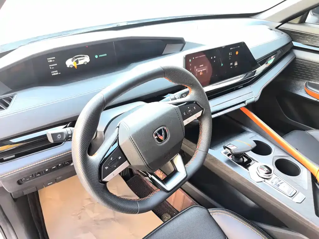 Changan UNI-V iDD 2023 из CN, фото 5