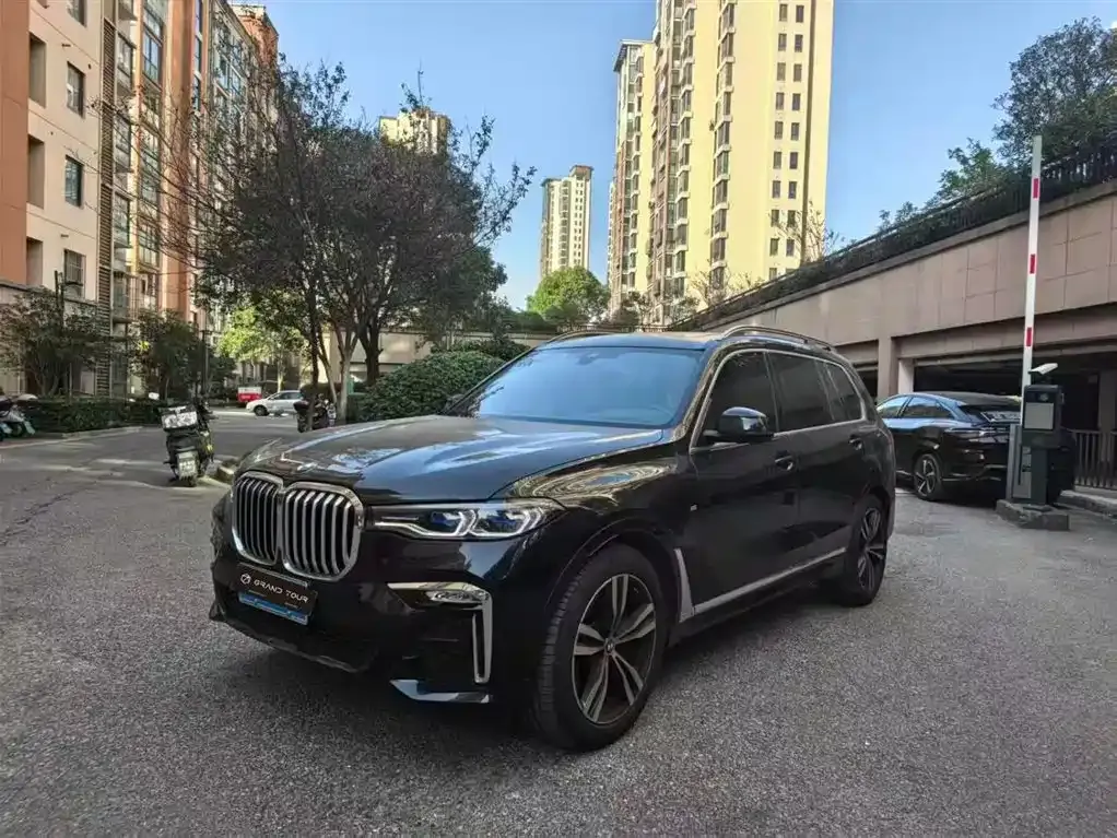 BMW X7 2022 из CN, фото 1
