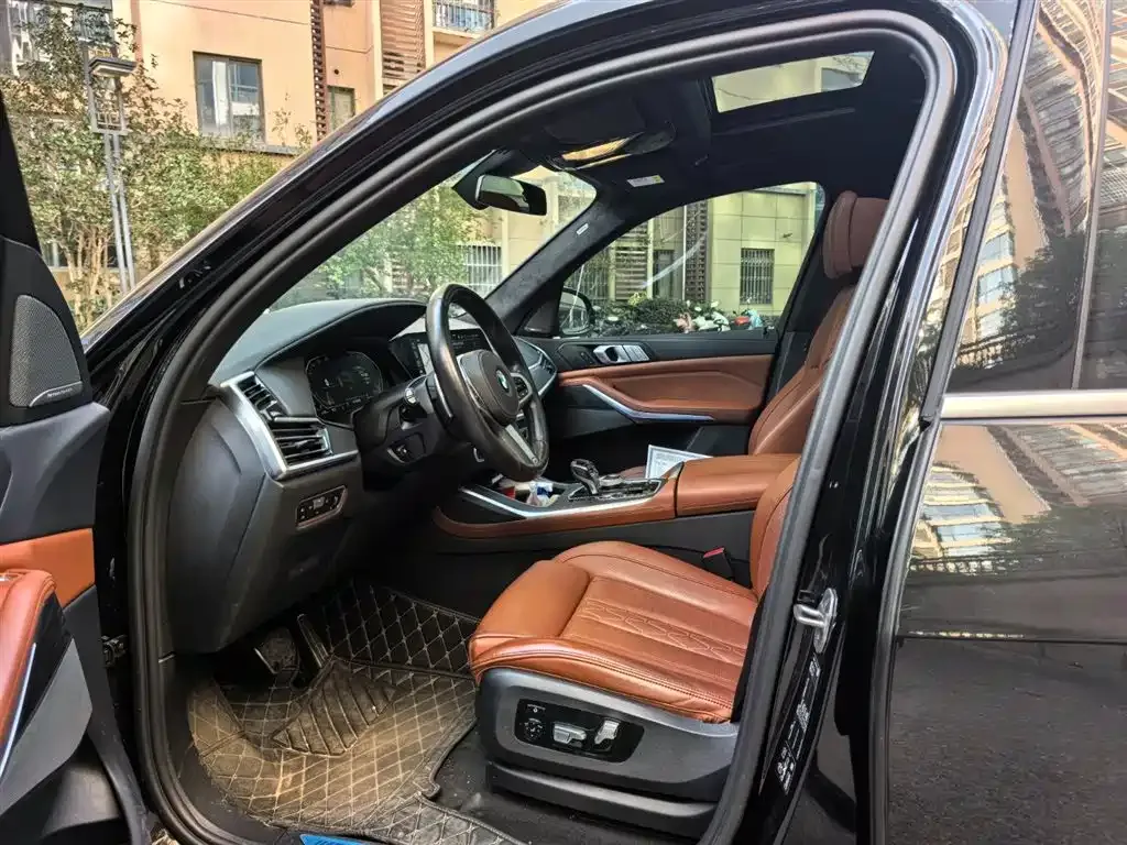 BMW X7 2022 из CN, фото 6