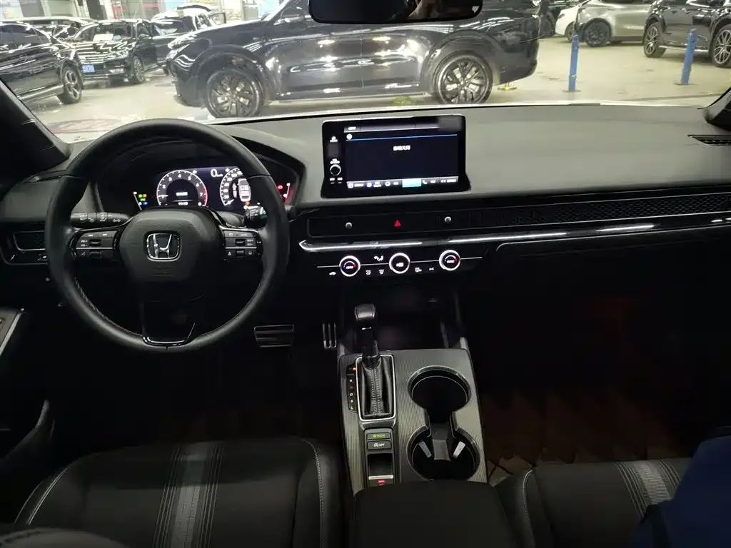 Honda Civic 2023 из CN, фото 10