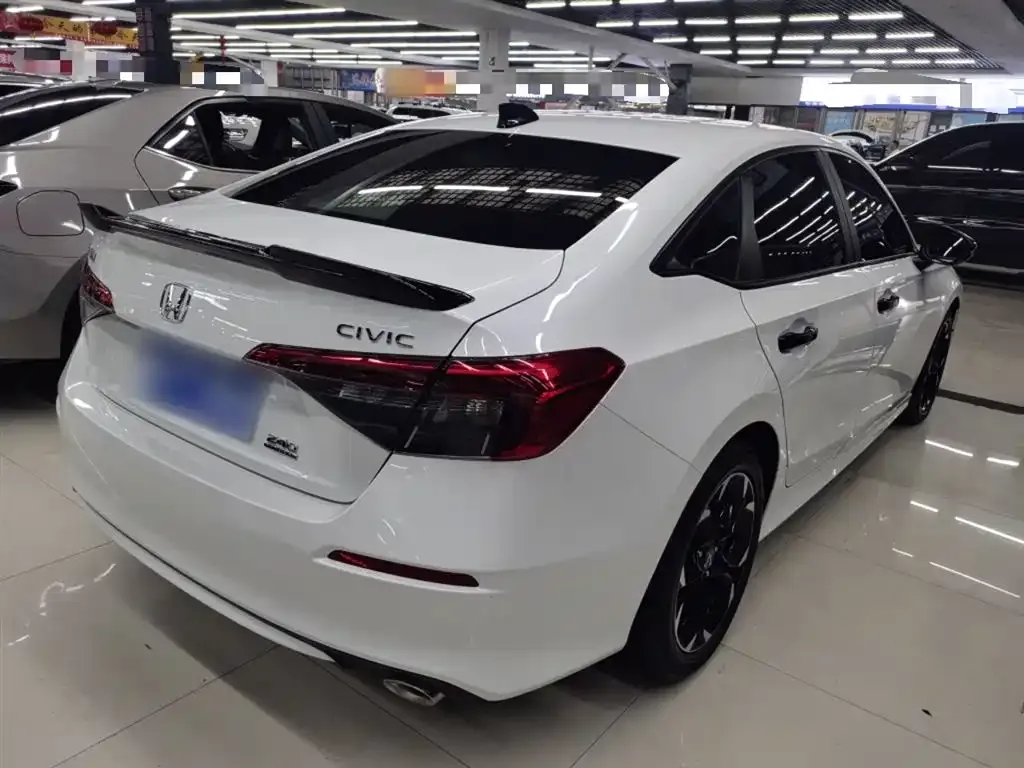 Honda Civic 2023 из CN, фото 7