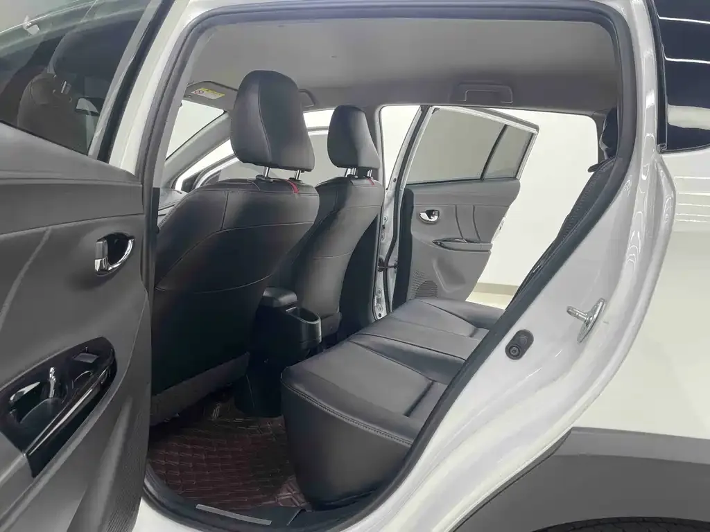 Toyota Yaris L 2022 из CN, фото 4