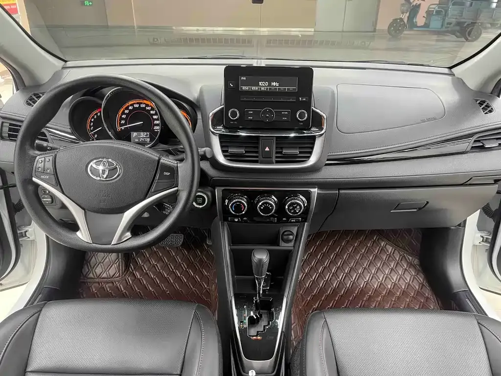 Toyota Yaris L 2022 из CN, фото 6