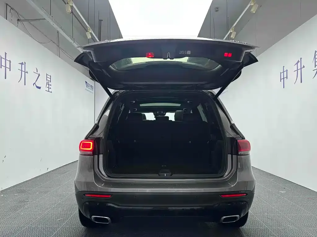Mercedes-Benz GLB 2023 из CN, фото 8