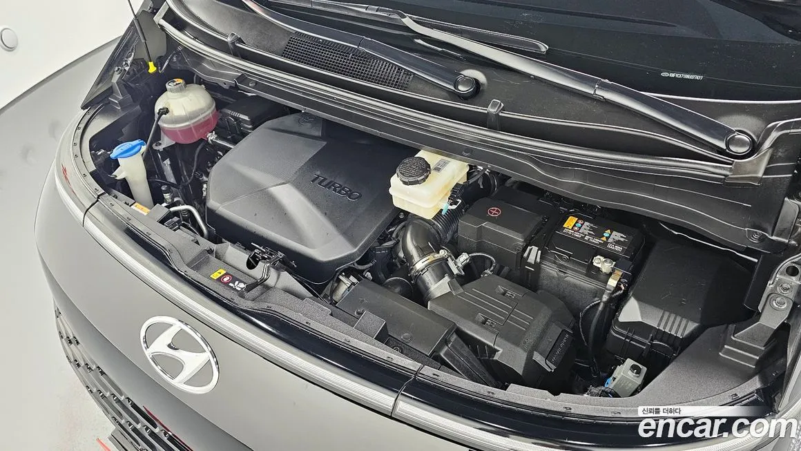 Hyundai Staria — фото 6