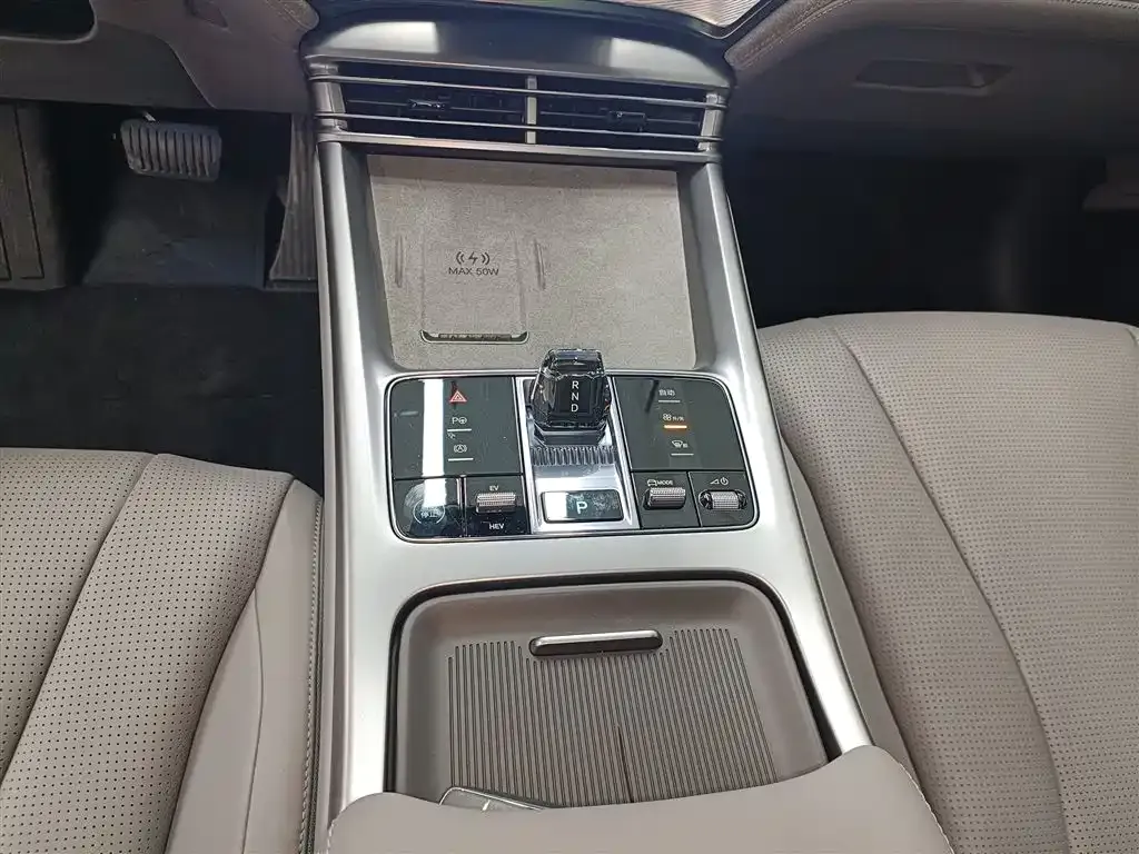 BYD Seal 07 DM-i 2025 из CN, фото 6