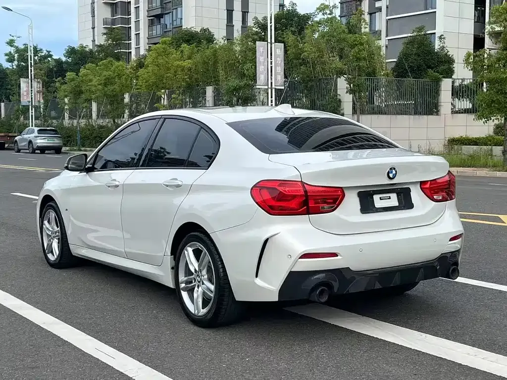 BMW 1 Series — фото 7
