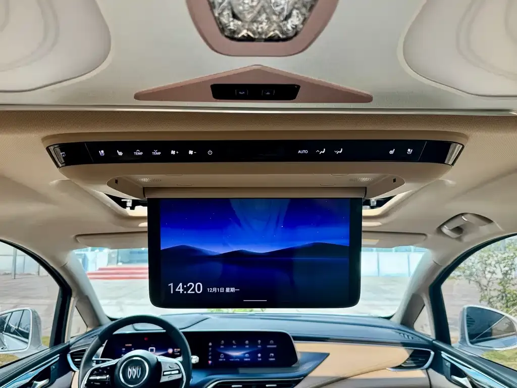 Buick GL8 Hybrid — фото 10