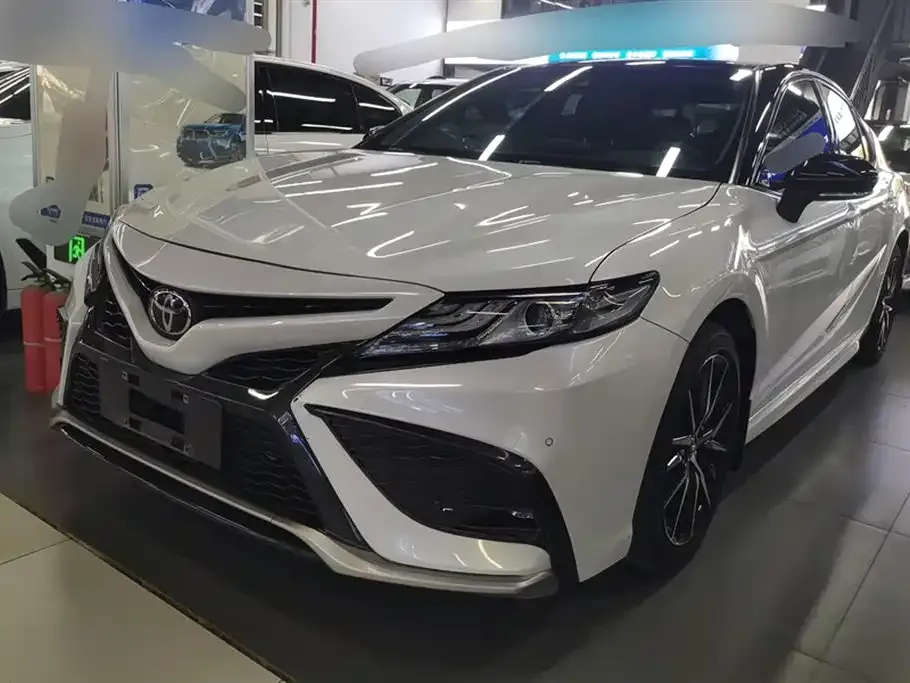Toyota Camry 2021 из CN, фото 1