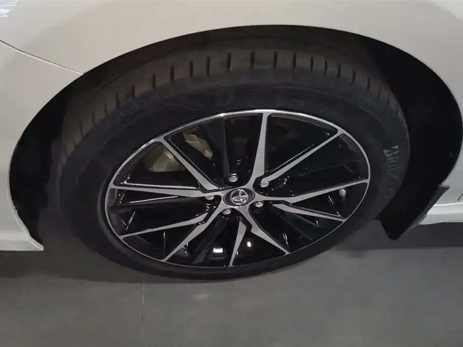 Toyota Camry 2021 из CN, фото 6