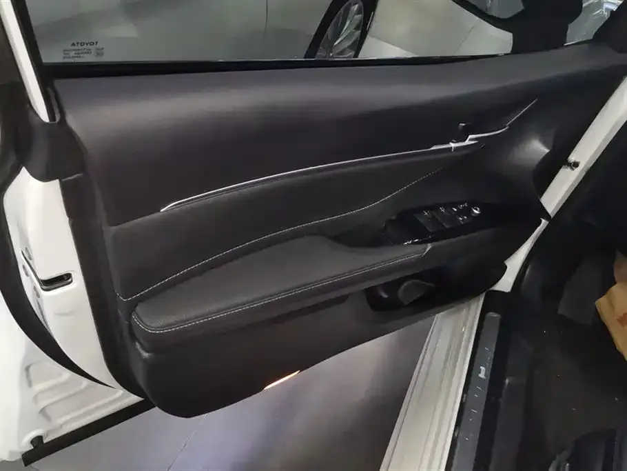 Toyota Camry 2021 из CN, фото 7