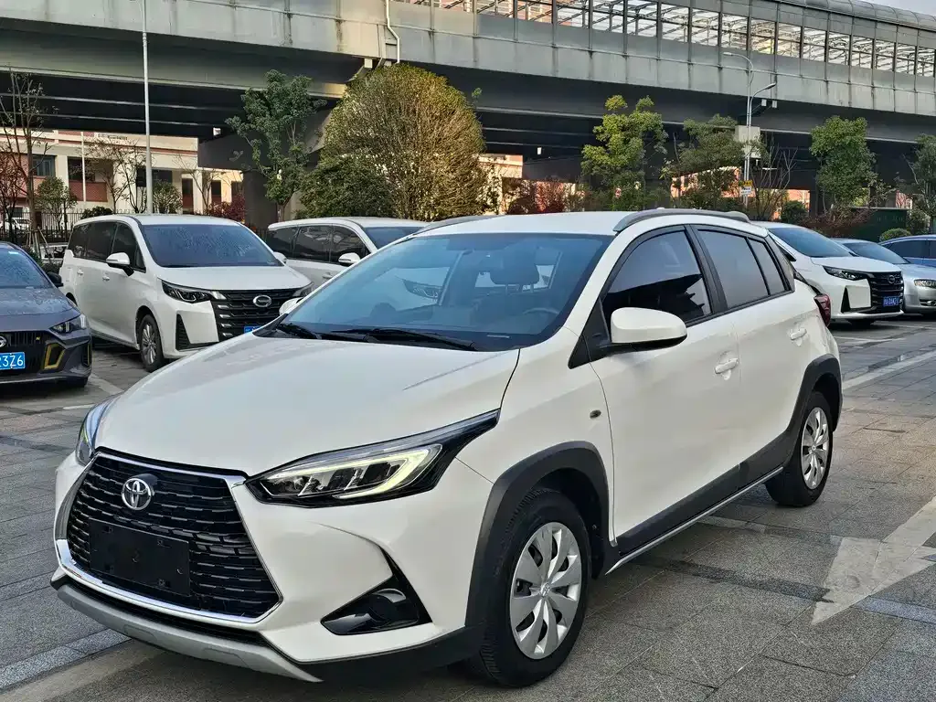 Toyota Yaris L 2022 из CN, фото 1