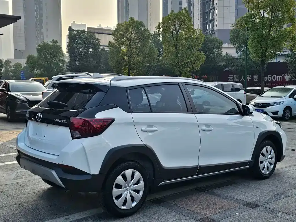 Toyota Yaris L 2022 из CN, фото 9