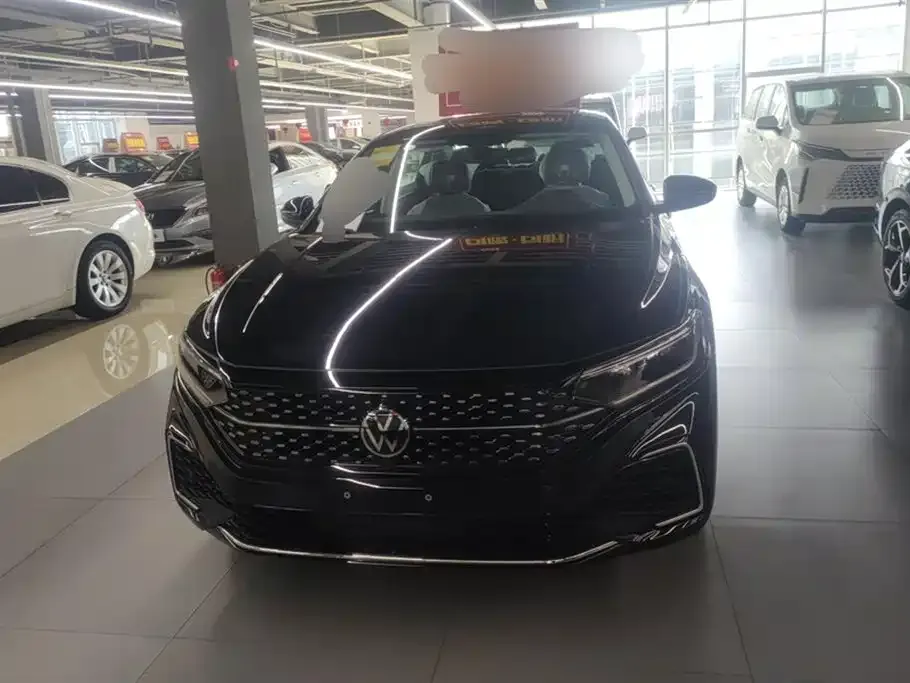 Volkswagen Passat — фото 2