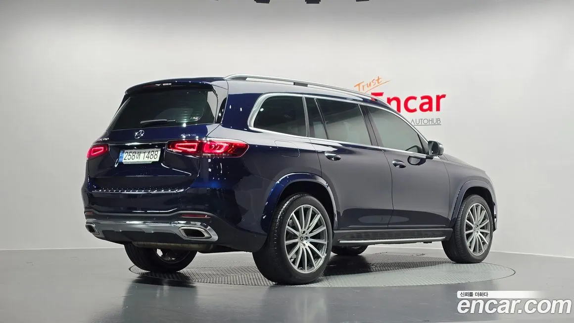 Mercedes-Benz GLS-Class — фото 2