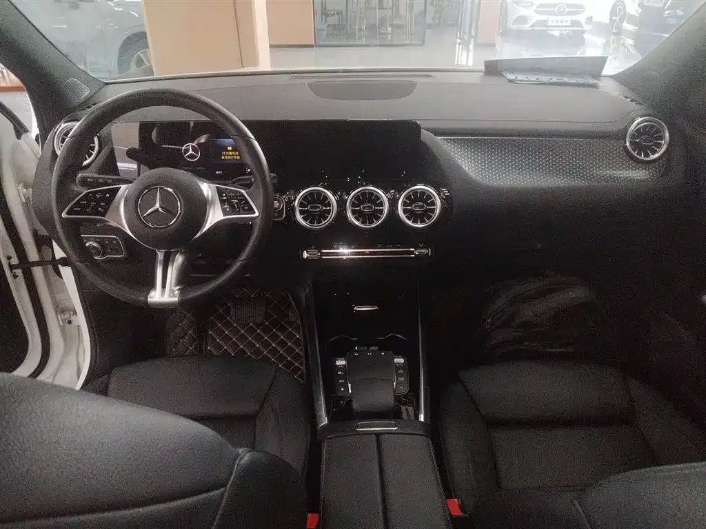 Mercedes-Benz GLA 2024 из CN, фото 10