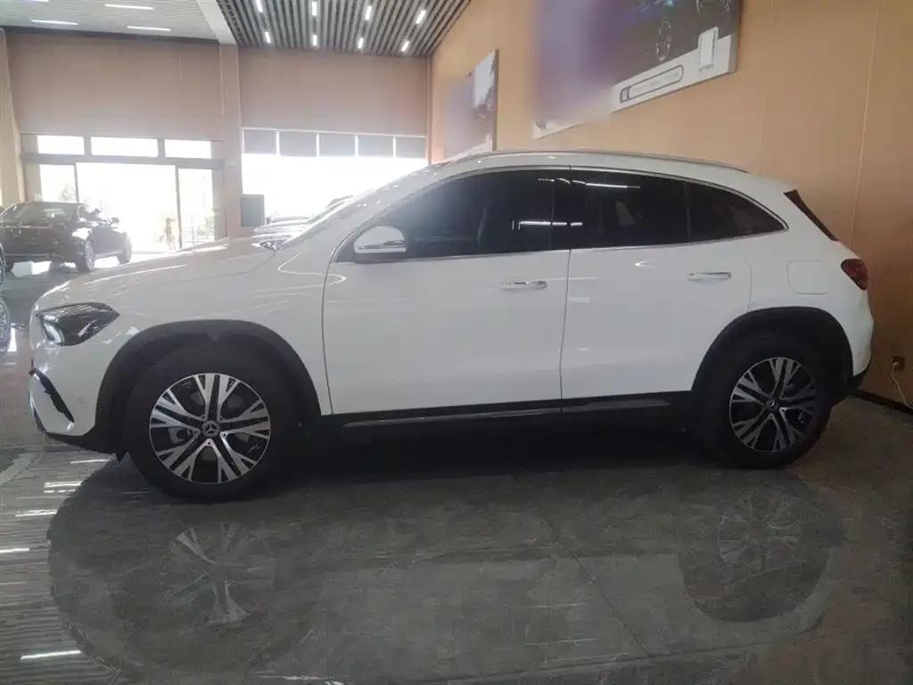 Mercedes-Benz GLA 2024 из CN, фото 5