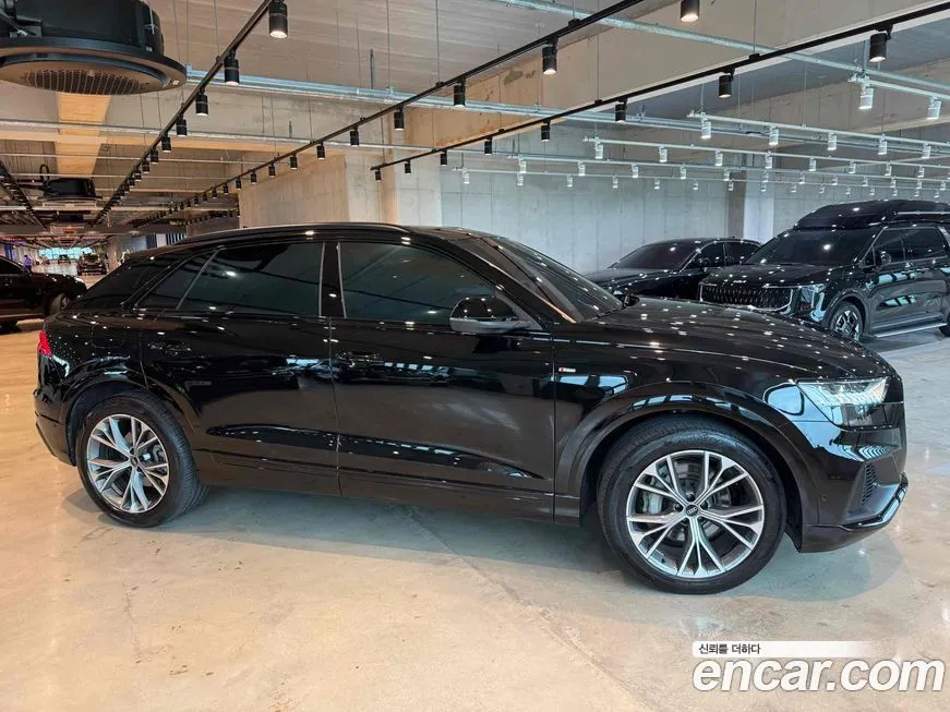 Audi Q8 2022 из KR, фото 4
