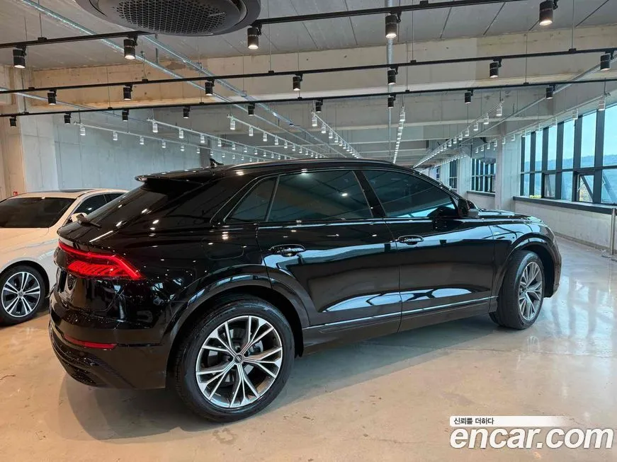 Audi Q8 2022 из KR, фото 5