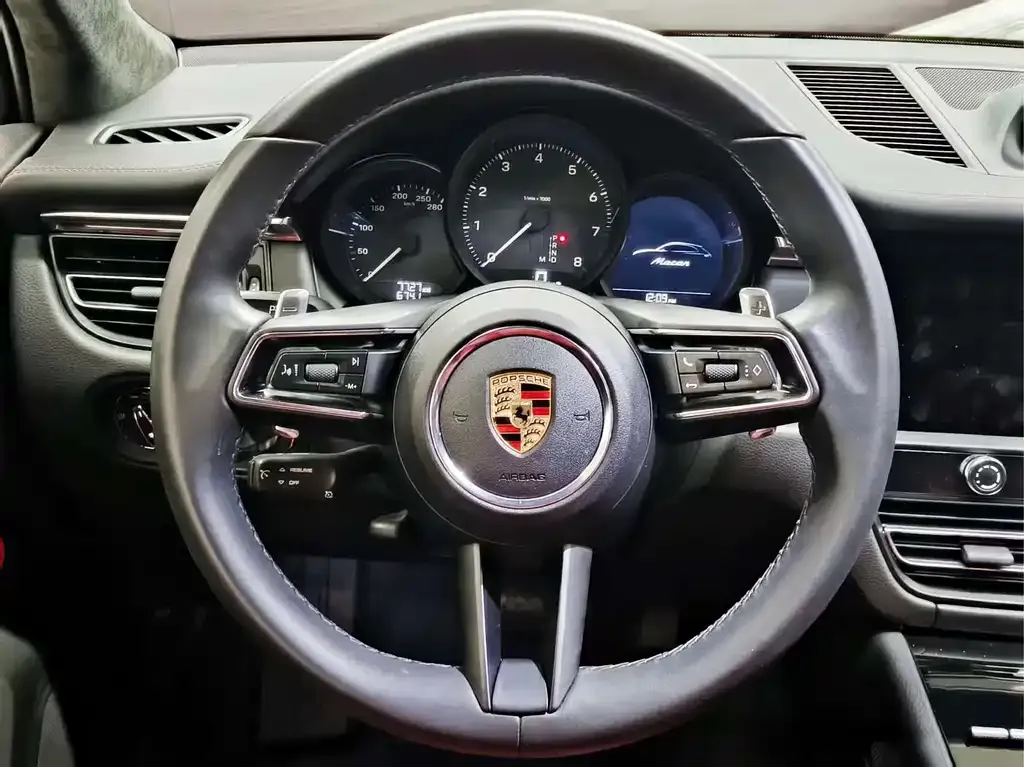 Porsche Macan 2025 из CN, фото 6