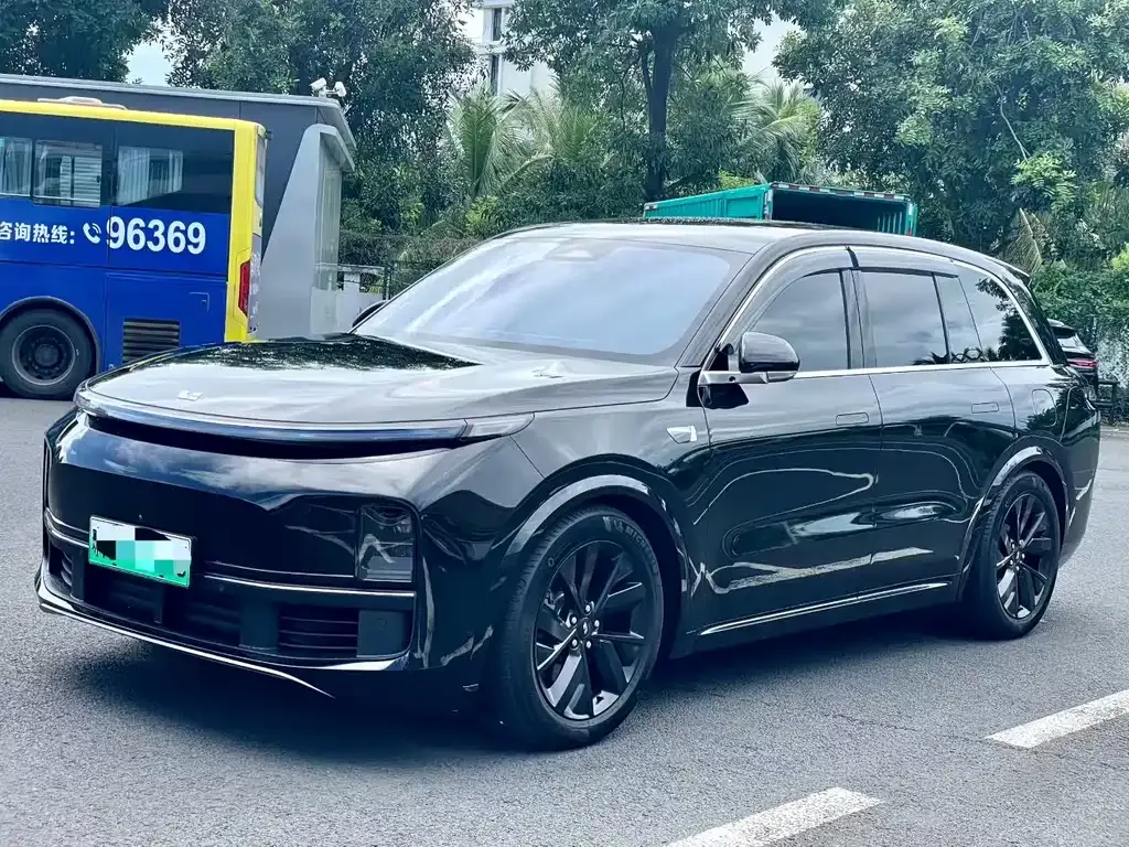 Li Auto L8 2023 из CN, фото 1