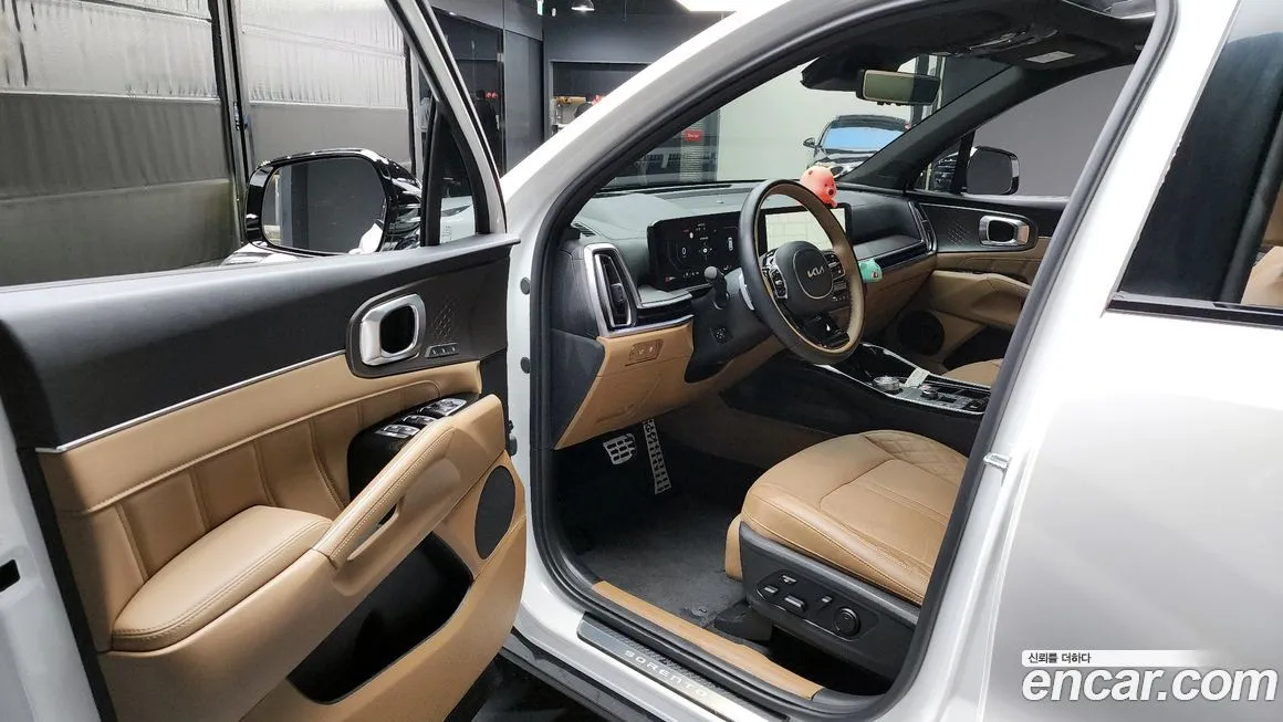 Kia Sorento — фото 10
