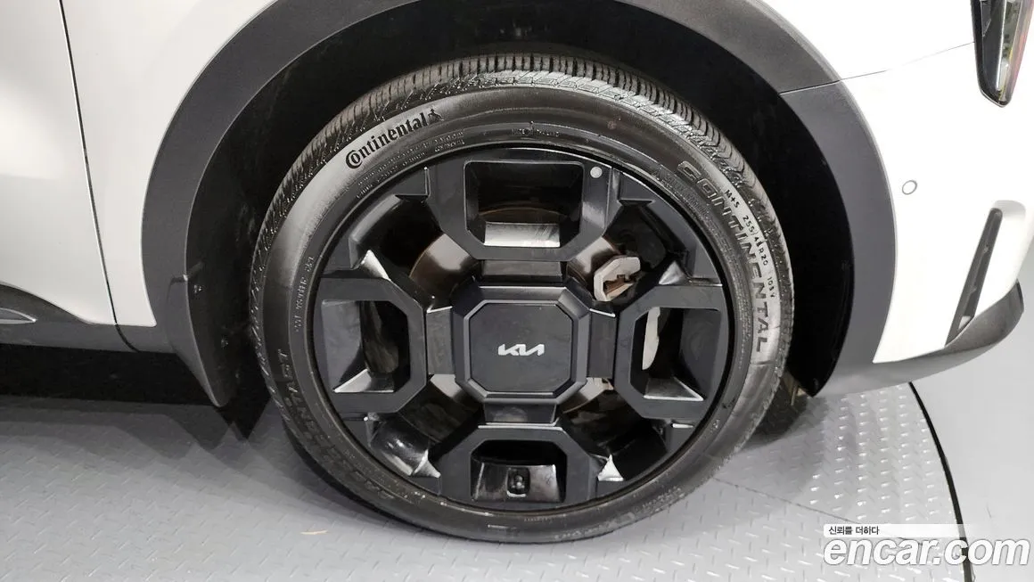 Kia Sorento — фото 5