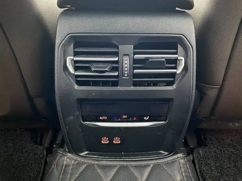 BMW i3 — фото 10