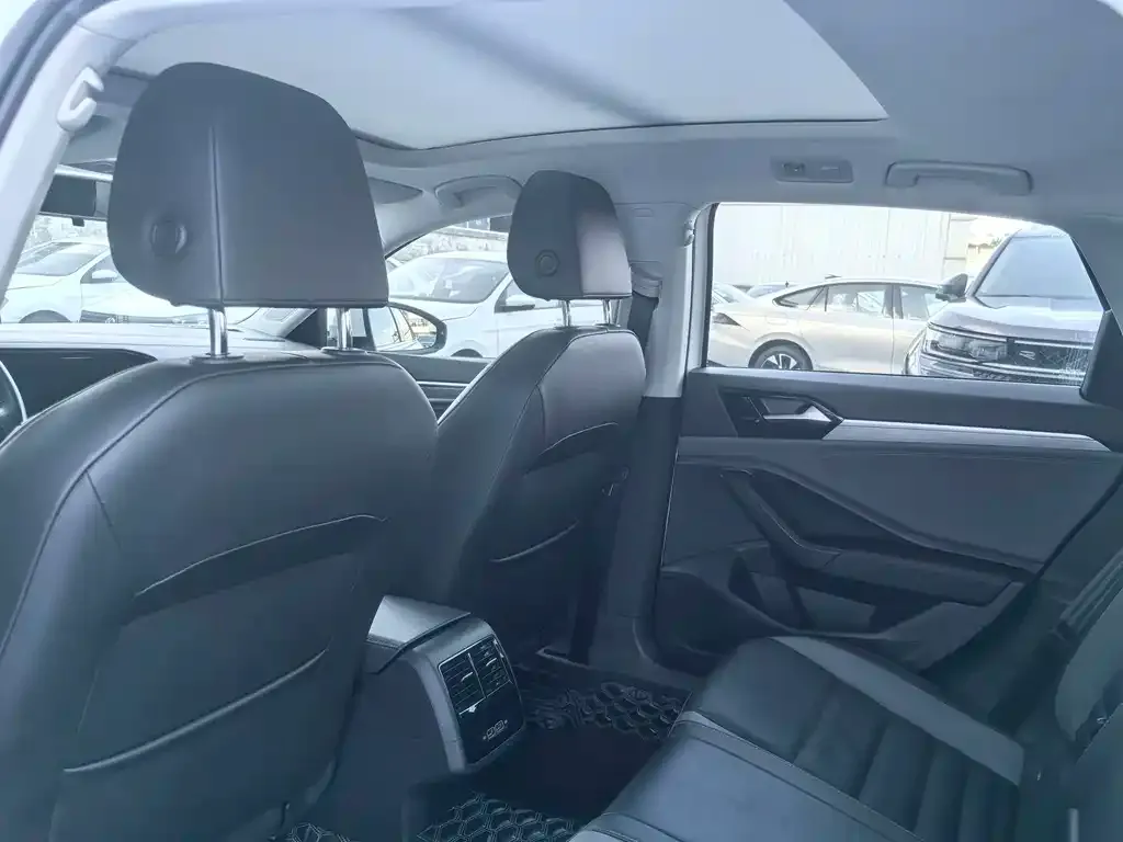 Volkswagen Sagitar 2021 из CN, фото 7