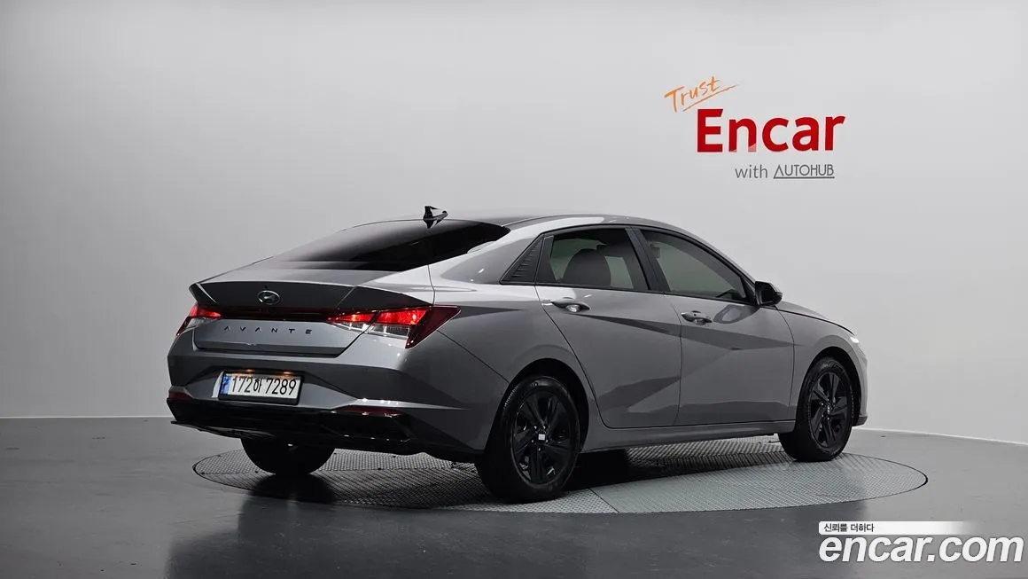 Hyundai AVANTE — фото 2