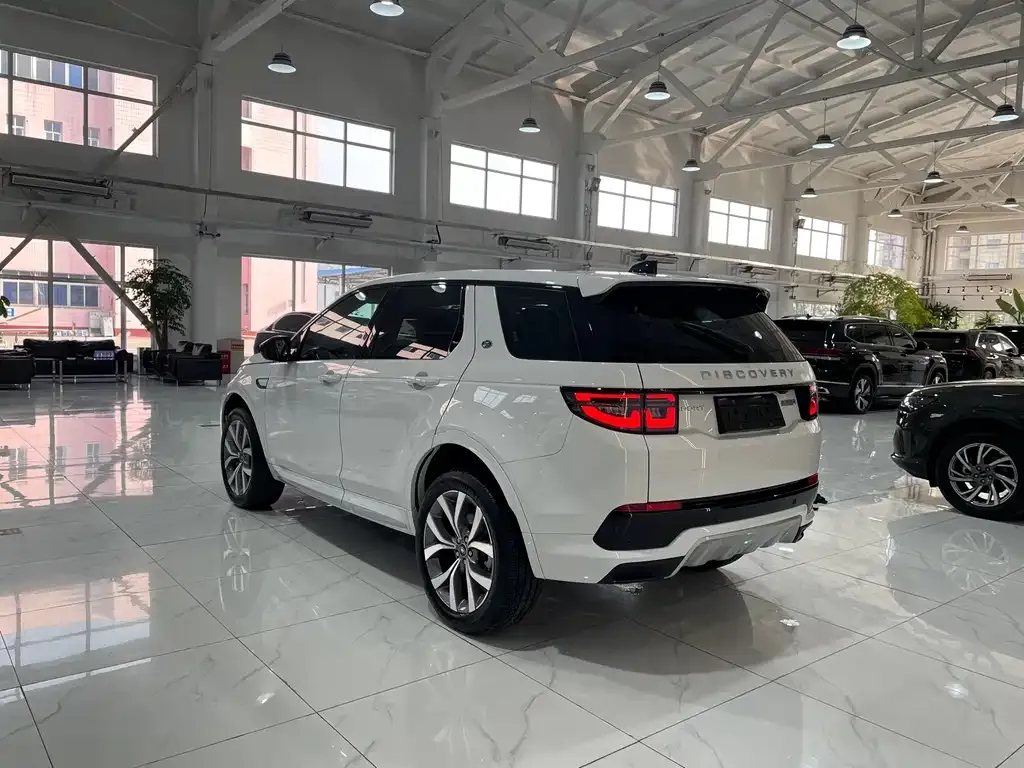Land Rover Discovery Sport — фото 4