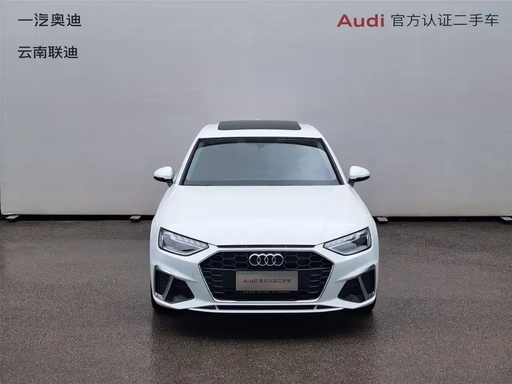 Audi A4L 2021 из CN, фото 2