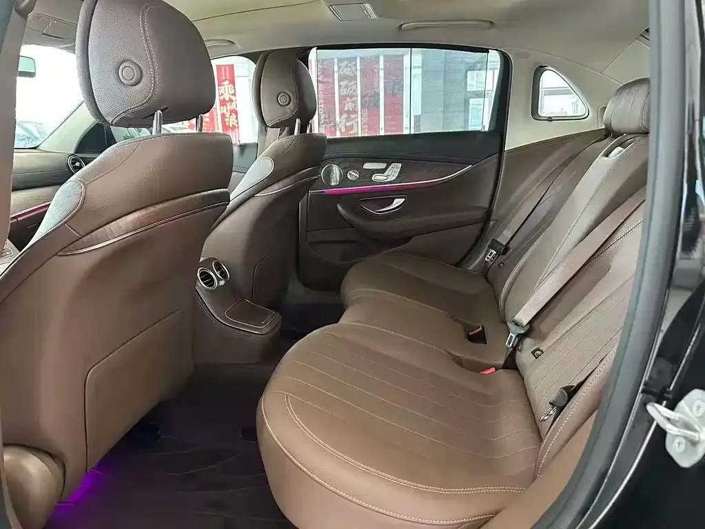 Mercedes-Benz E-Class 2023 из CN, фото 4