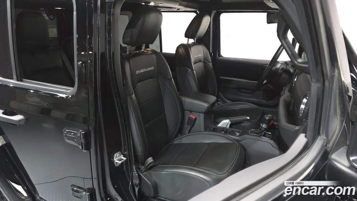 Jeep Wrangler 2022 из KR, фото 10