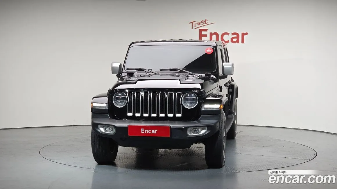 Jeep Wrangler 2022 из KR, фото 3