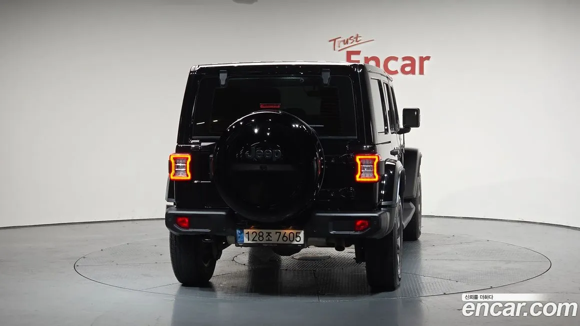 Jeep Wrangler 2022 из KR, фото 4